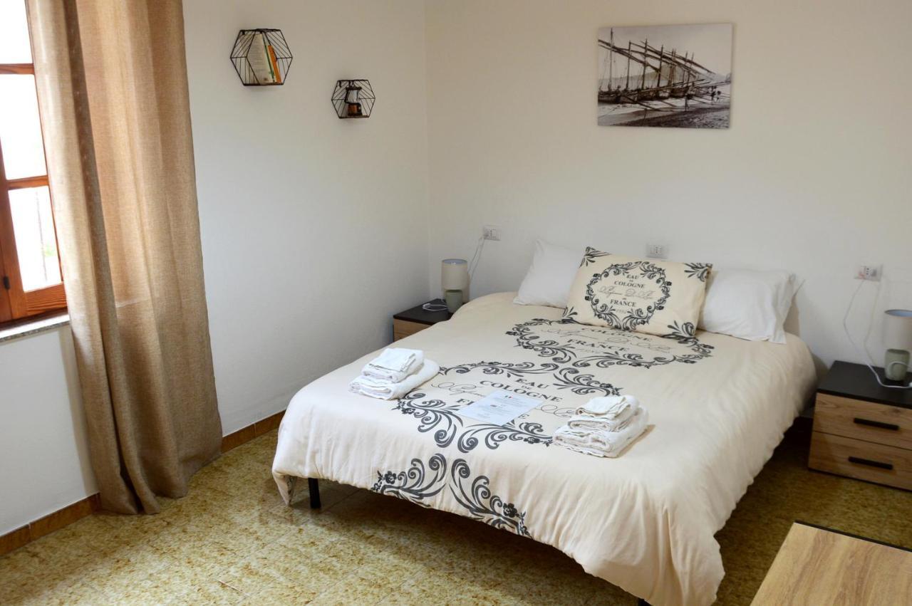 Mille Soli Bed And Breakfast Буджеру Екстериор снимка